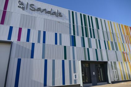 Rehabilitacin de fachada con el sistema INCOBends en Elche (Alicante) - Espaa