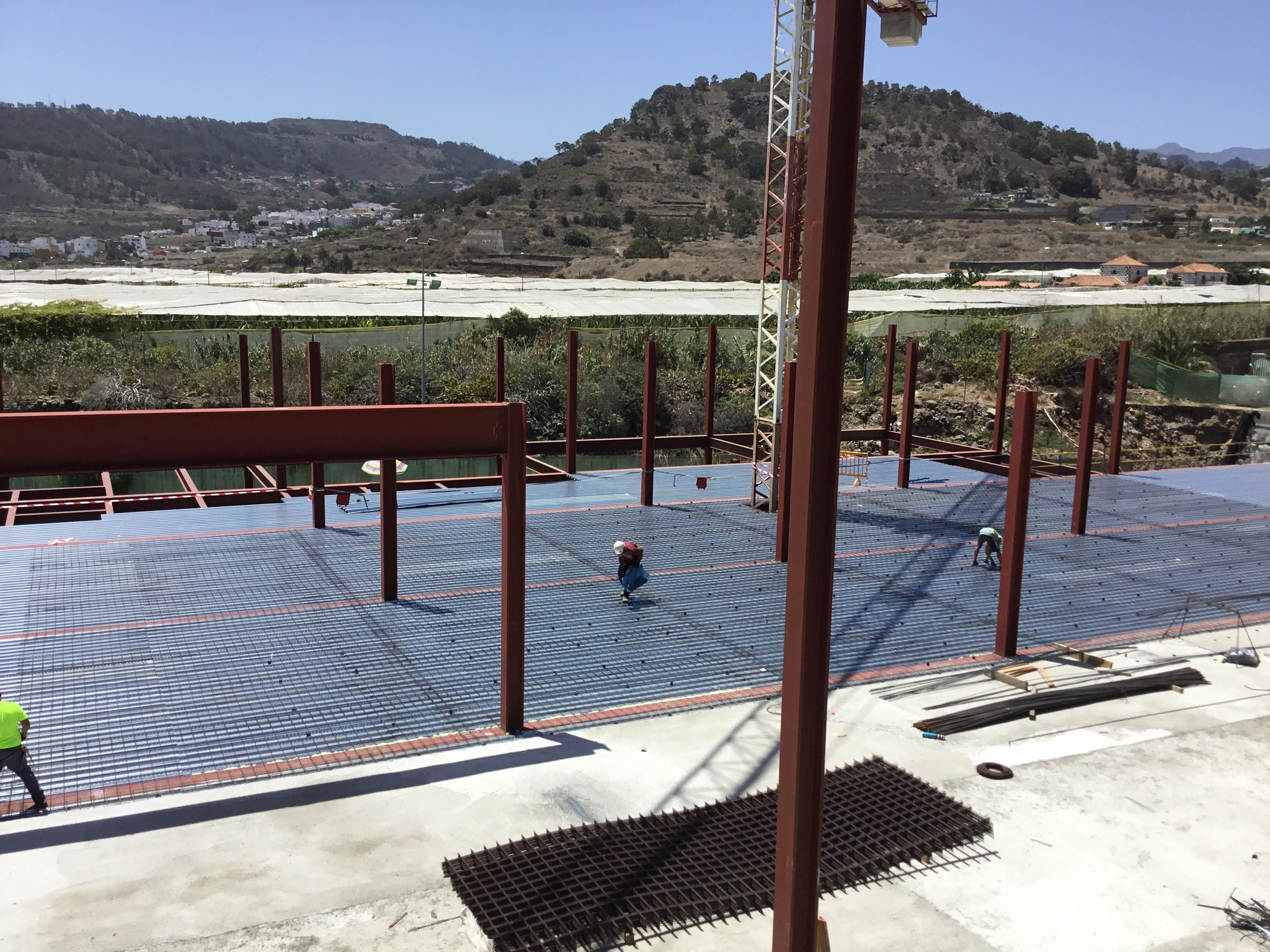 Le profil INCO 70.4 Collaborant a t utilis pour la construction de la grande surface El Mirn en Arucas  Gran Canaria.