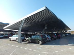 Cubierta de Parking con Paneles Fotovoltaicos en Montpellier -Francia