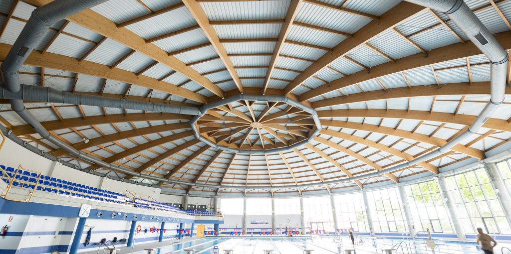 Renovación de la cubierta de la piscina climatizada Parquesol (Valladolid) - España