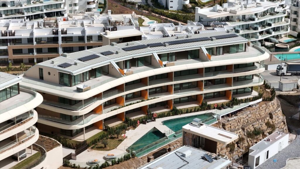 Valley Fuengirola con forjado colaborante INCO 70.4