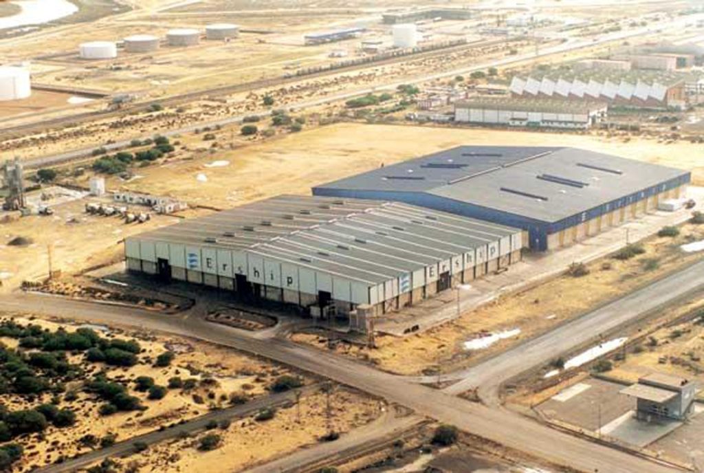 Cerramiento industrial garantizado 20 años para la planta de ERSHIP en Huelva (España)