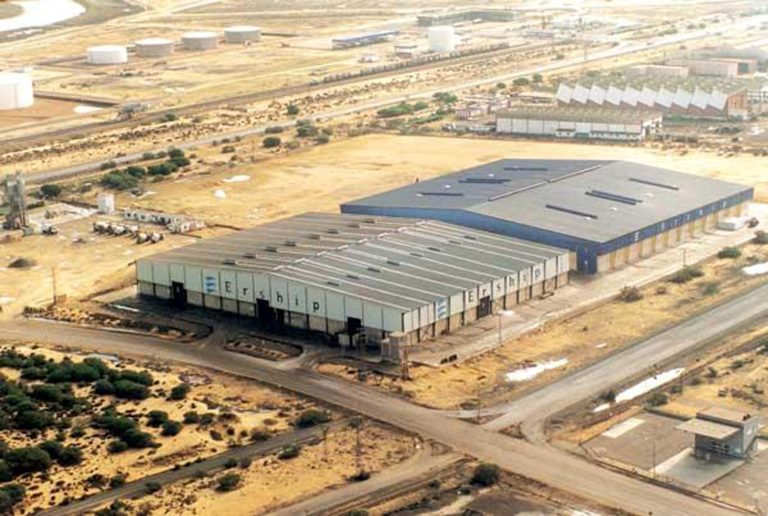 Cerramiento industrial garantizado 20 años para la planta de ERSHIP en Huelva (España)