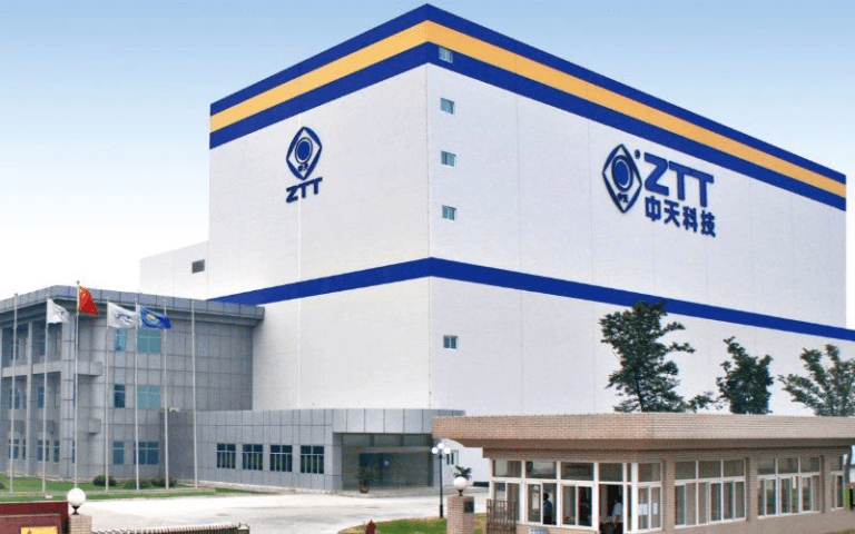 Fachada INCO 72.1 para ZTT Group en Tanger, Marruecos.